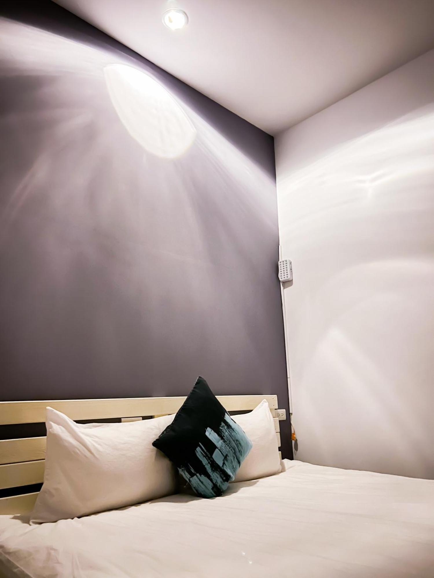Zhuji Hostel Donggang Bagian luar foto